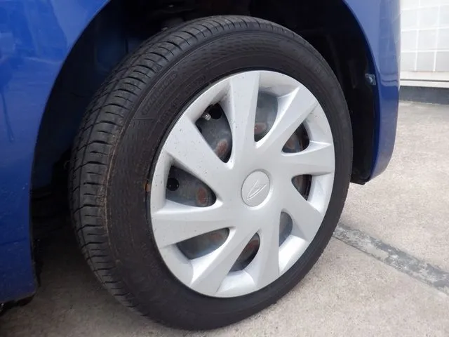 ウェイク（ダイハツ）の車両写真