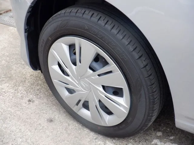 ミラ イース(ダイハツ)の車両写真