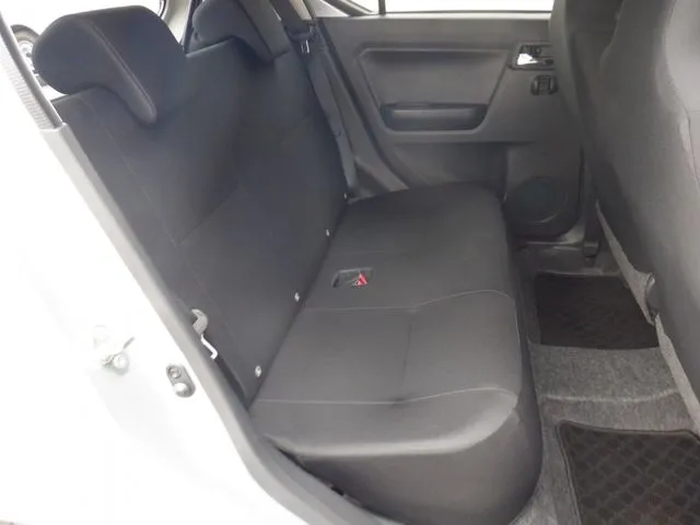 ミラ イース(ダイハツ)の車両写真