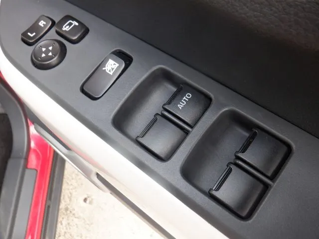 ハスラー 4WD(スズキ)の車両写真