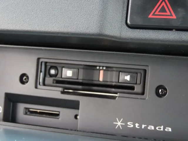 ハイゼットカーゴ 4WD(ダイハツ)の車両写真