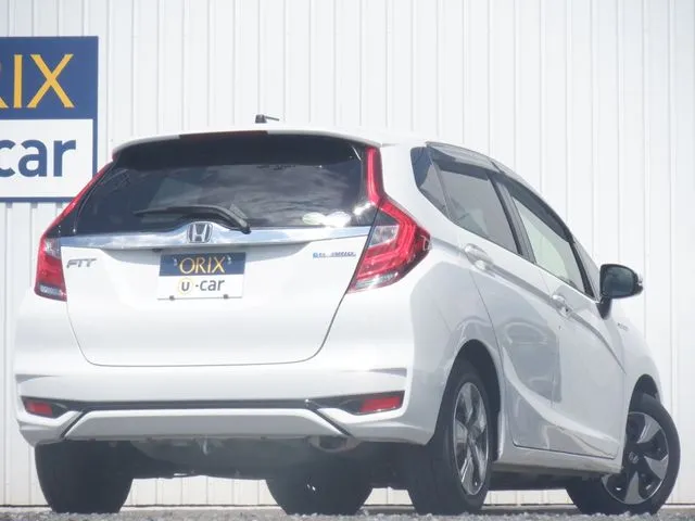 フィット ハイブリッド(ホンダ)の車両写真