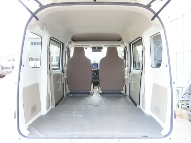 エブリイバン(スズキ)の車両写真