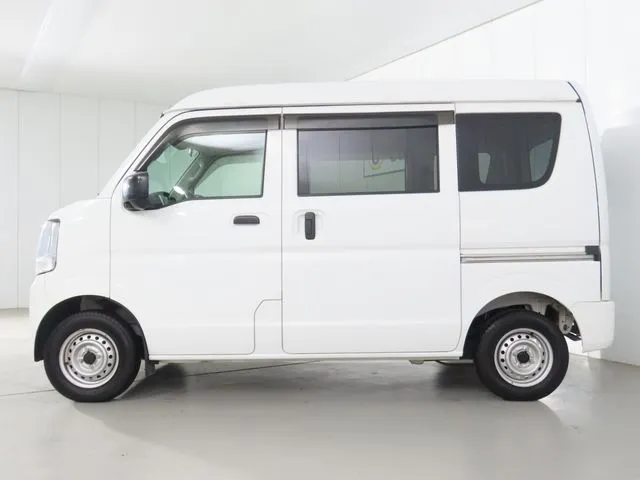 エブリイバン(スズキ)の車両写真