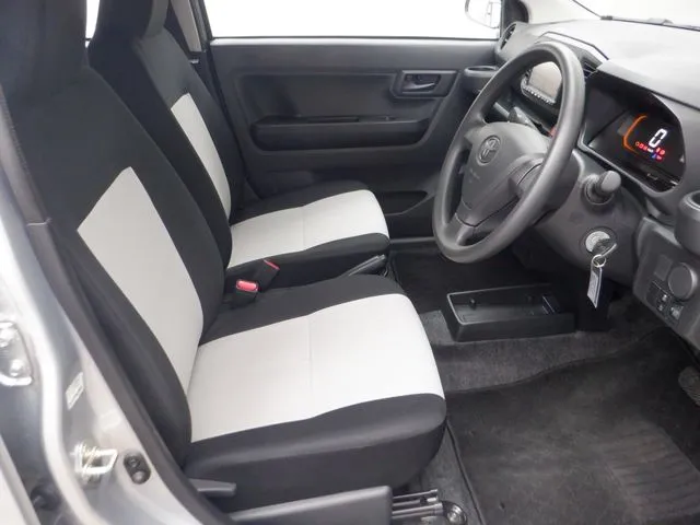 ピクシス エポック(トヨタ)の車両写真