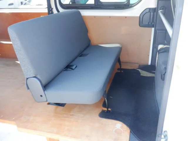 ハイエースバン　１．２５ｔ　２ＷＤ（トヨタ）の車両写真