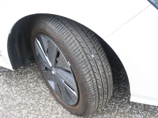 ノート(ニッサン)の車両写真