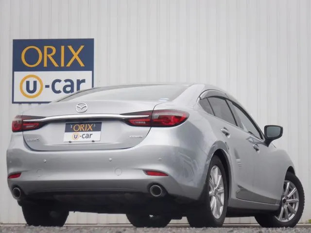 ＭＡＺＤＡ６　セダン（マツダ）の車両写真