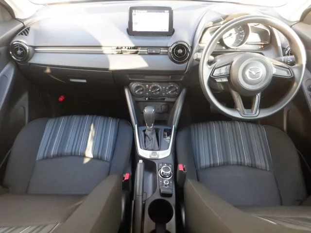 マツダ　ＭＡＺＤＡ２