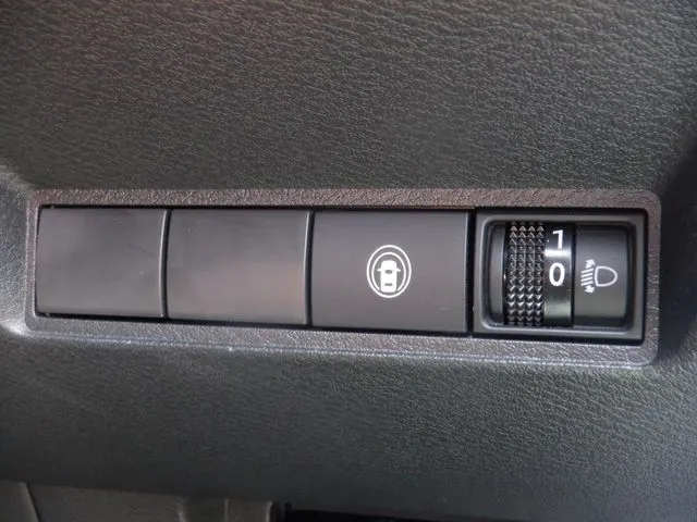 ノート（ニッサン）の車両写真