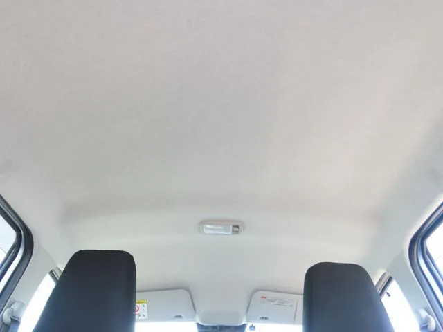 ダイハツ　ミラ　イース