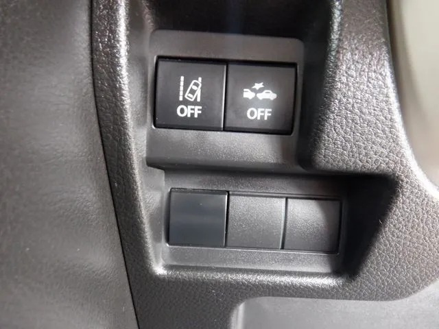 ワゴンR スマイル(スズキ)の車両写真