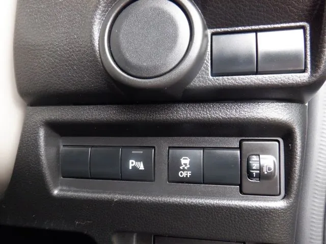 ワゴンR スマイル(スズキ)の車両写真