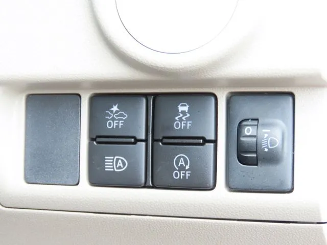 ダイハツ　ムーヴ