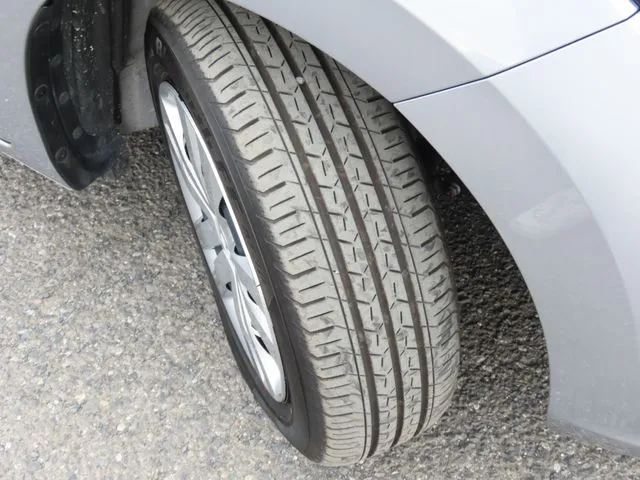 ホンダ　フィット　ｅ：ＨＥＶ
