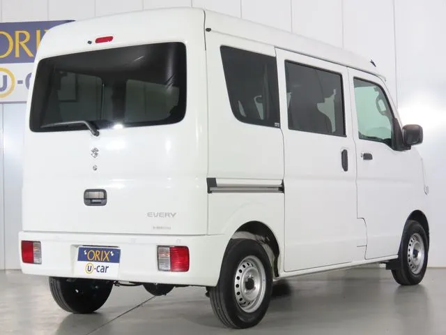 エブリイバン(スズキ)の車両写真