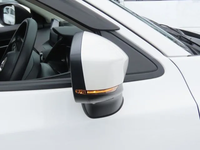 MAZDA2(マツダ)の車両写真
