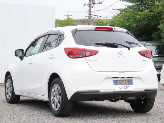 MAZDA2(マツダ)の車両写真