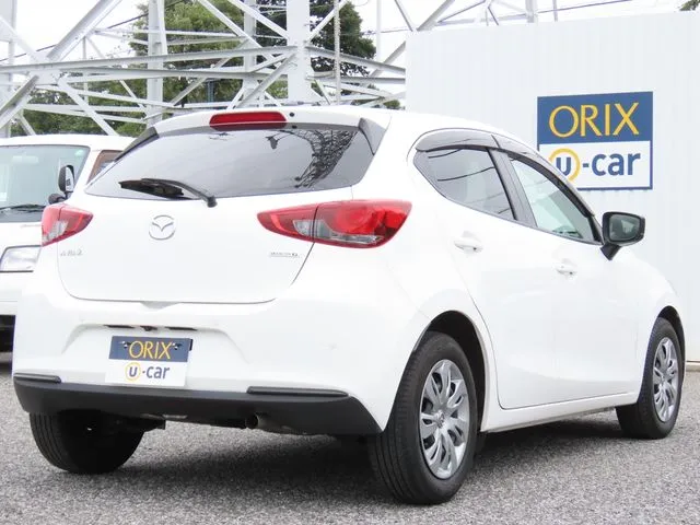 MAZDA2(マツダ)の車両写真