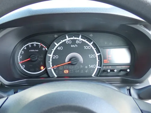 ムーヴ（ダイハツ）の車両写真