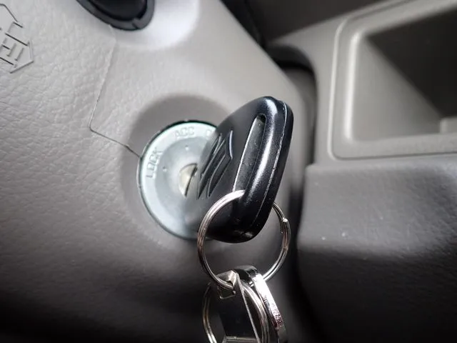 エブリイバン(スズキ)の車両写真