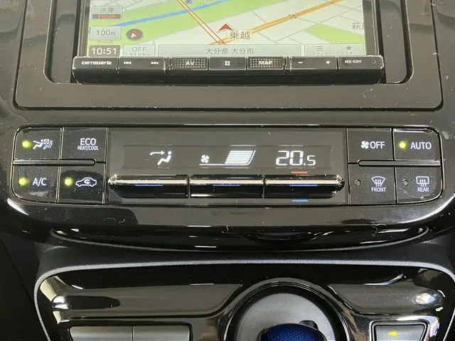 プリウス(トヨタ)の車両写真
