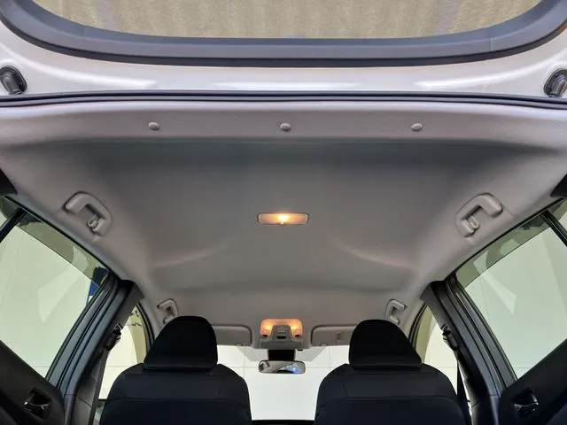 プリウス(トヨタ)の車両写真