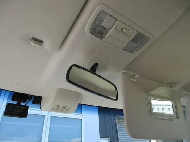 N BOX 4WD(ホンダ)の車両写真