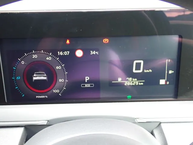 ノート(ニッサン)の車両写真