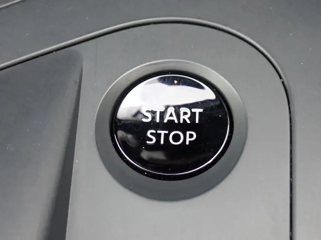ノート(ニッサン)の車両写真