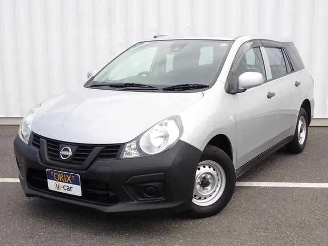 ニッサン ＮＶ１５０　ＡＤ　２ＷＤ