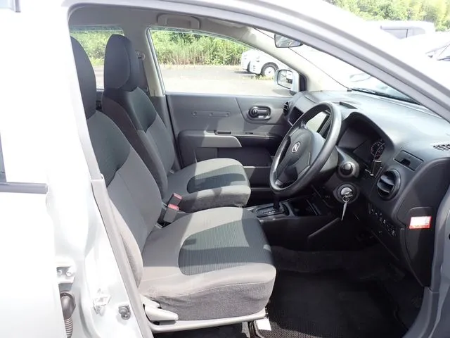 ニッサン　ＮＶ１５０　ＡＤ　２ＷＤ