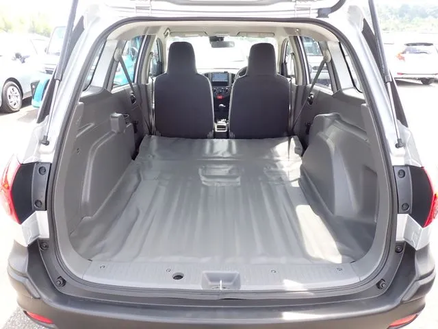 ニッサン　ＮＶ１５０　ＡＤ　２ＷＤ