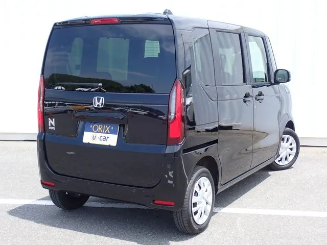 ホンダ　Ｎ　ＢＯＸ　４ＷＤ