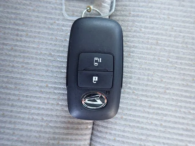 ダイハツ　ムーヴ　４ＷＤ