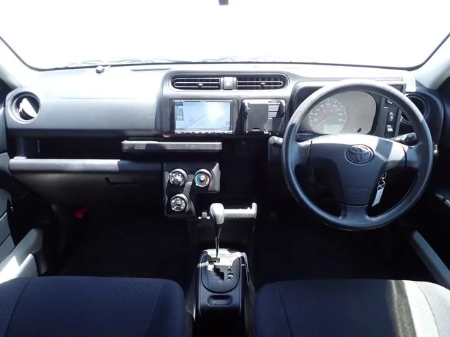 トヨタ　プロボックスバン　２ＷＤ