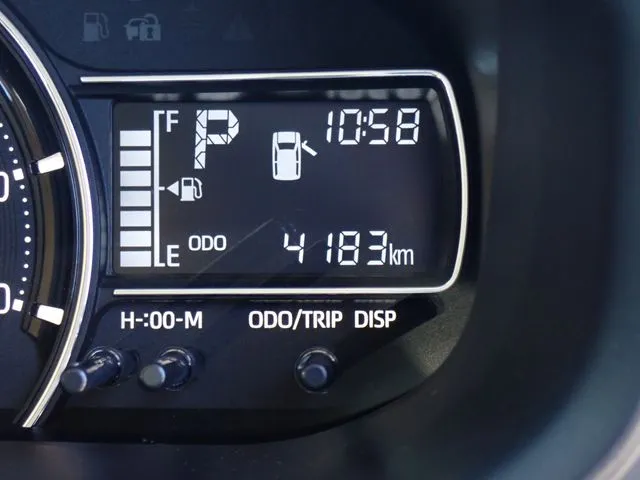 ダイハツ　ムーヴ　４ＷＤ