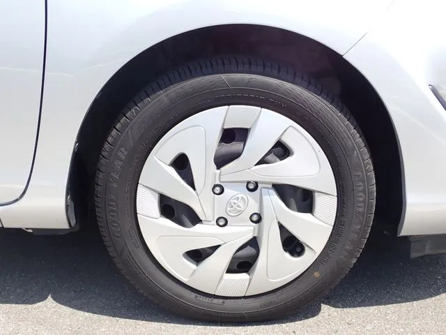 トヨタ　アクア
