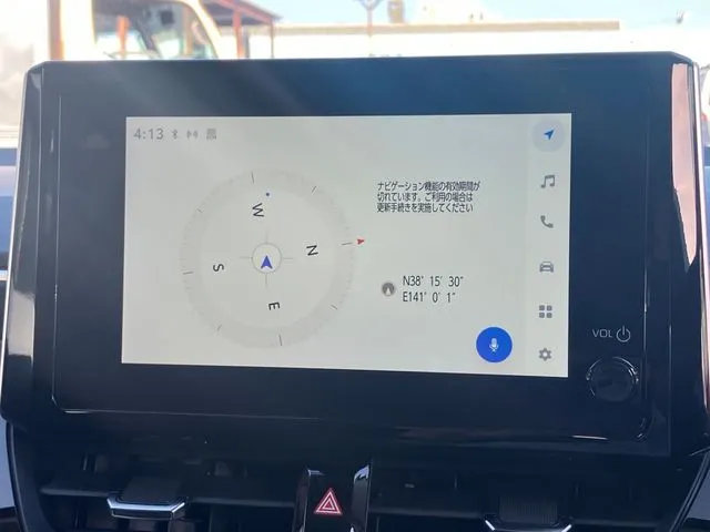 カローラ ツーリング ハイブリッド(トヨタ)の車両写真