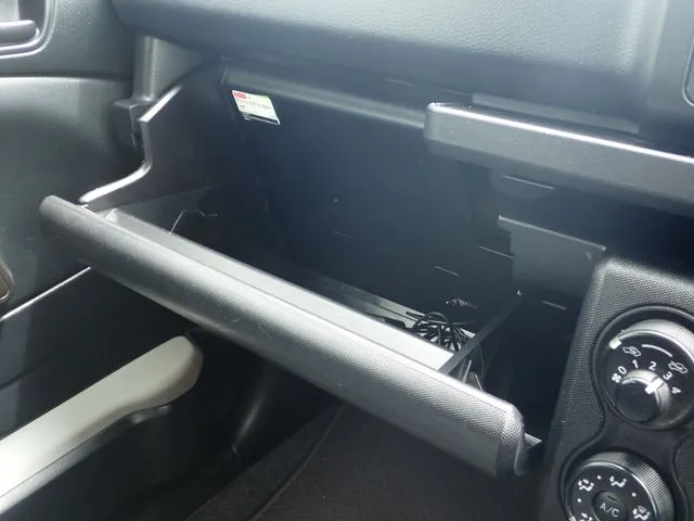 トヨタ　プロボックスバン　２ＷＤ