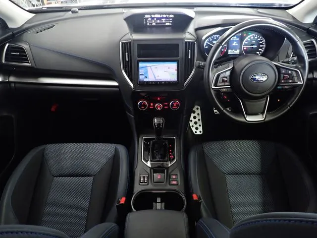 スバル　ＳＵＢＡＲＵ　ＸＶ　ハイブリッド