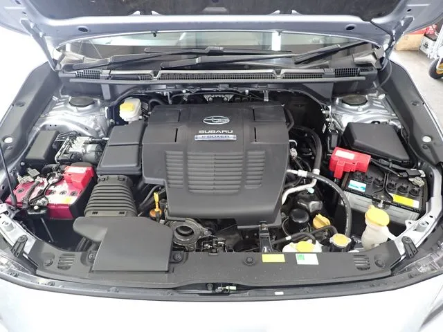 スバル　ＳＵＢＡＲＵ　ＸＶ　ハイブリッド
