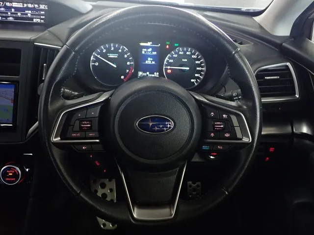 スバル　ＳＵＢＡＲＵ　ＸＶ　ハイブリッド