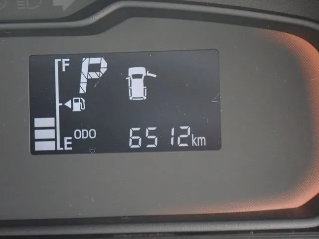 ミラ イース(ダイハツ)の車両写真