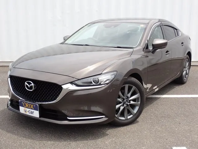 マツダ　ＭＡＺＤＡ６　セダン