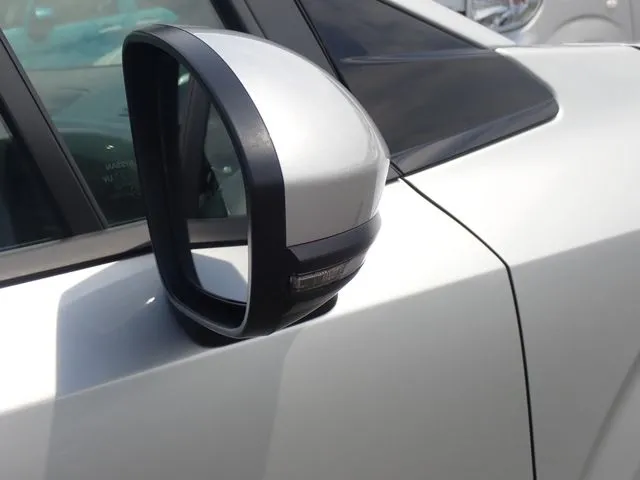 ニッサン　ノート