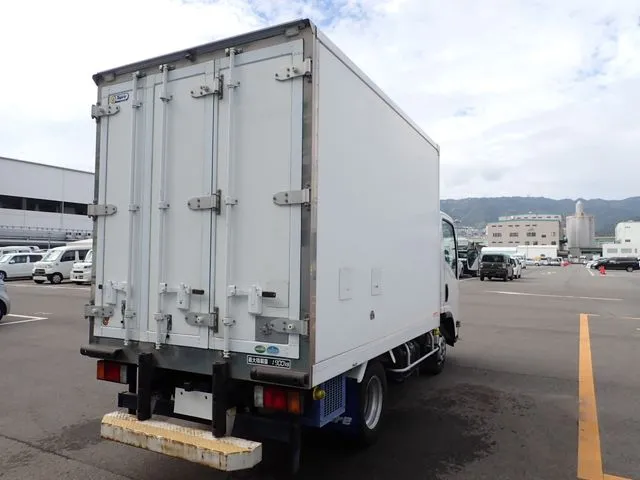 メーカー：その他　エルフ
