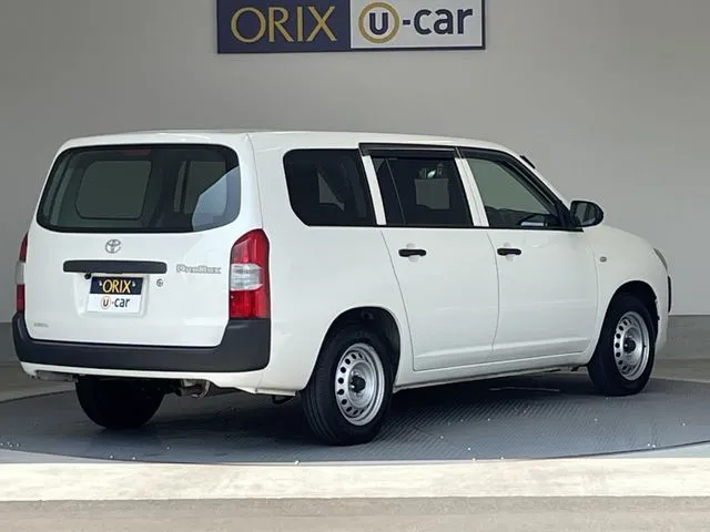 プロボックスバン 2WD(トヨタ)の車両写真