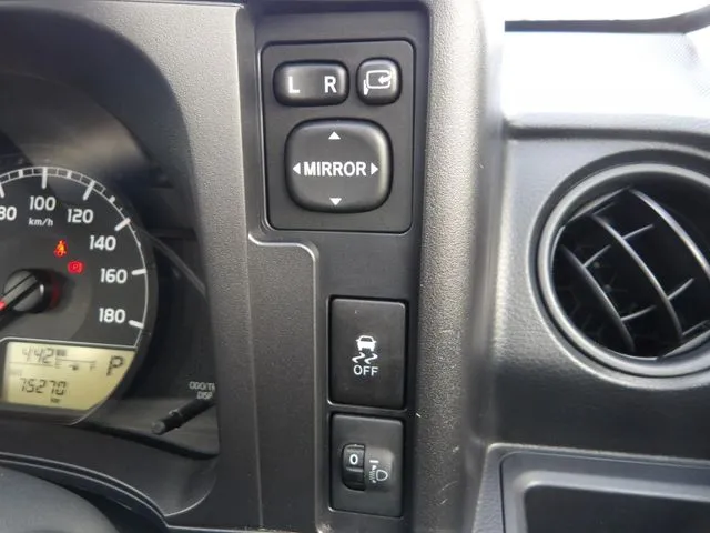 プロボックスバン 4WD(トヨタ)の車両写真