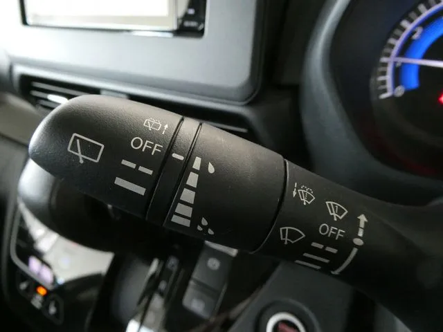 デリカ ミニ(ミツビシ)の車両写真